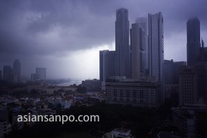 シンガポール　雨