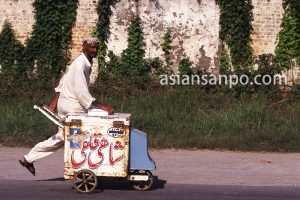 パキスタン　イスラマバード・アイスクリーム屋