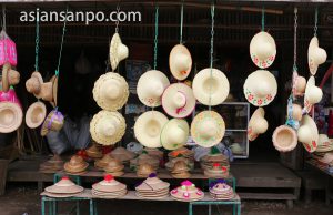 ミャンマー　Nyaunglebin　帽子