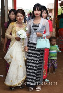 ミャンマー　ベイ　結婚式