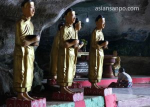 ミャンマー　パアン　サッダー洞窟寺院