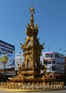 タイ　チェンライ　時計塔