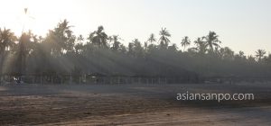 ミャンマー　グエサウン　ビーチ