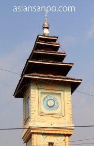 ミャンマー　シュエボーーカレイワ　時計塔
