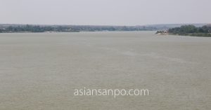 ミャンマー　マンダレーーシュエボー　エーヤワディー川