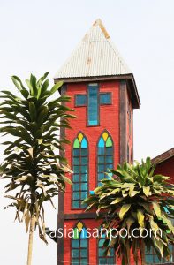 ミャンマー　ミッチーナーカタ　教会