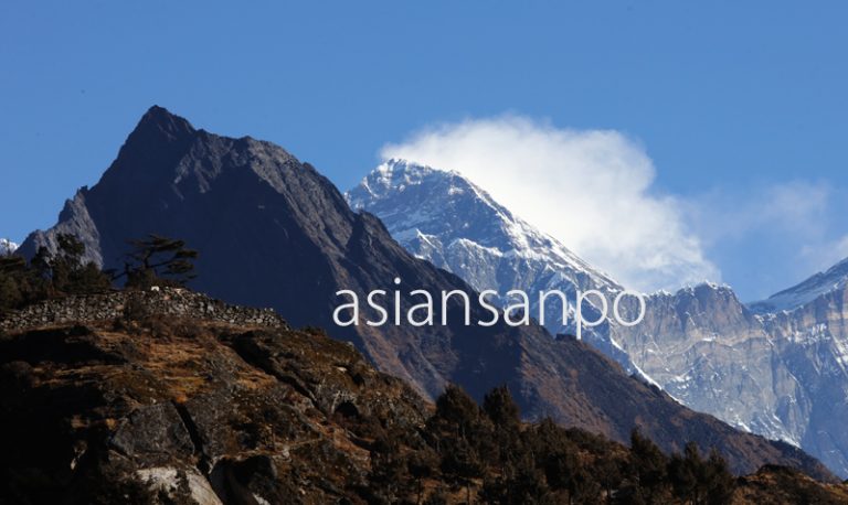 ネパール　エベレスト