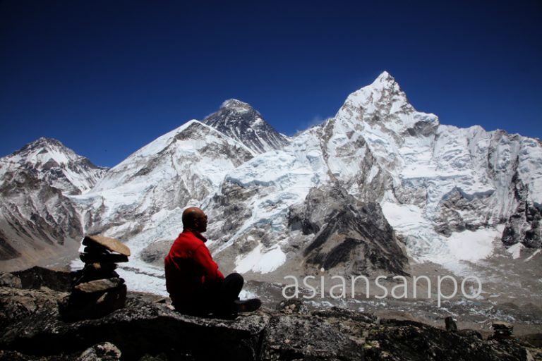 ネパール　エベレスト　カラパタール　