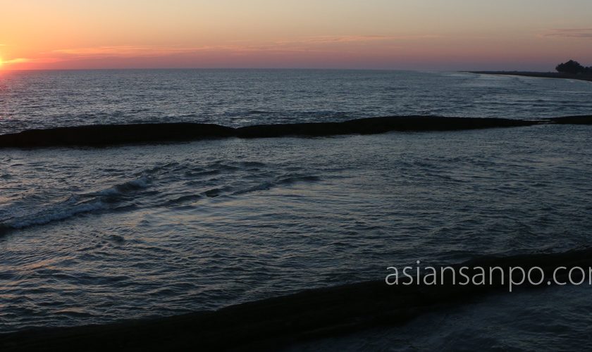 ミャンマー　シットウェ　夕日